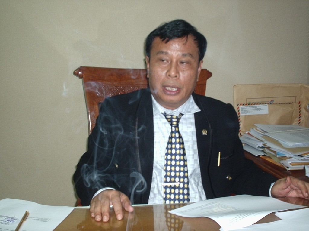 Nurdin Tampubolon