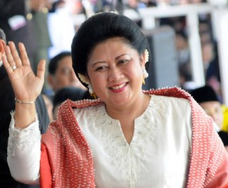 Ny. Ani Yudhoyono Hari Ini Akan Resmikan Desa Sejahtera Binaan SIKIB- UGM di Kulon Progo- Jogjakarta