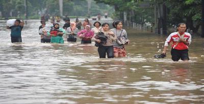 Susianah Affandy : Pemerintah Hanya Fokus Menangani Banjir di Hilir Saja