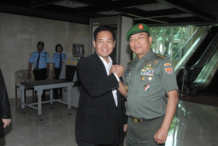 Apresiasi dan Salam Komando Anggota DPR RI Imam Suroso Untuk Panglima TNI