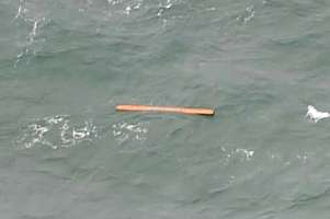 Temuan Serpihan AirAsia di Selat Karimata, Super Puma Meluncur ke Lokasi