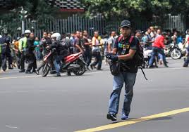 Teror Bom Jalan Thamrin dan Ledakan di Starbucks Yang Sempat Terabaikan