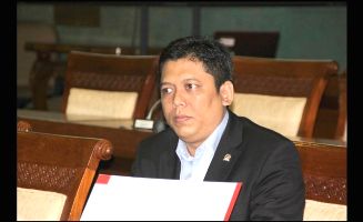 Donny Imam Priambodo : Deflasi Agustus 2016, Pemerintah Punya PR Besar