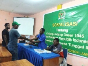 Edison Lambe Sosialisasi 4 Pilar Kebangsaan Kepada Pelajar Mahasiswa