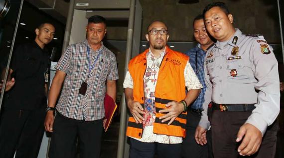 Suap Proyek Jalan, Eks Anggota DPR RI Taufan Tiro Didakwa Terima Rp 7 Miliar