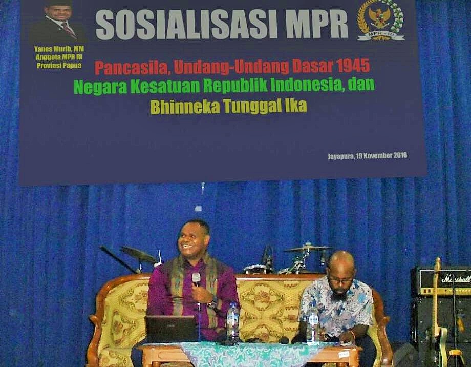Yanes Murib Sosialisasi 4 Pilar Kepada Pelajar & Mahasiswa Kabupaten Puncak