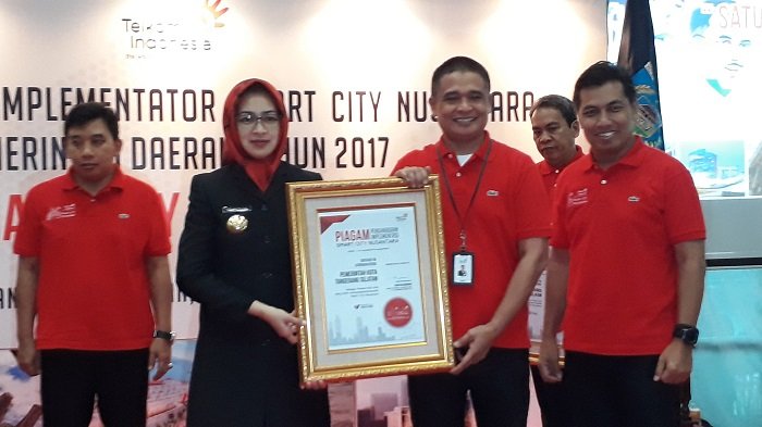 PT. Telkom Serahkan Apresiasi Smart City Readiness Tahun 2017 Kepada 52 Pemda di Seluruh Indonesia