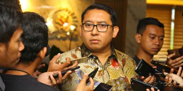 Pemerintah Bilang Utang RI Aman, Fadli Zon : Biar Utang Bisa Tambah Terus